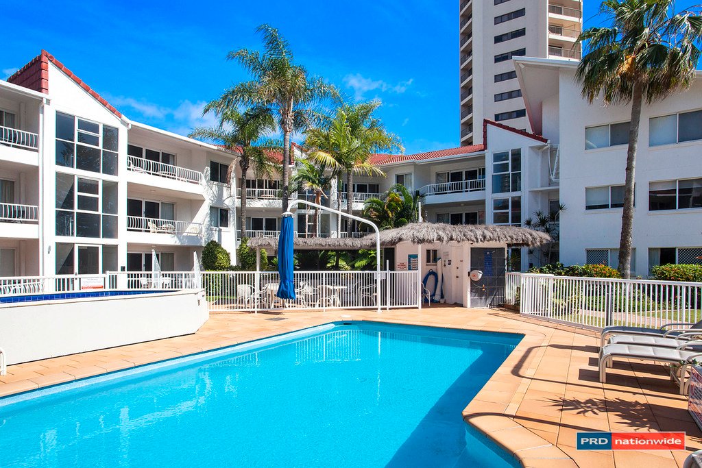 33/136 The Esplanade BURLEIGH HEADS 1