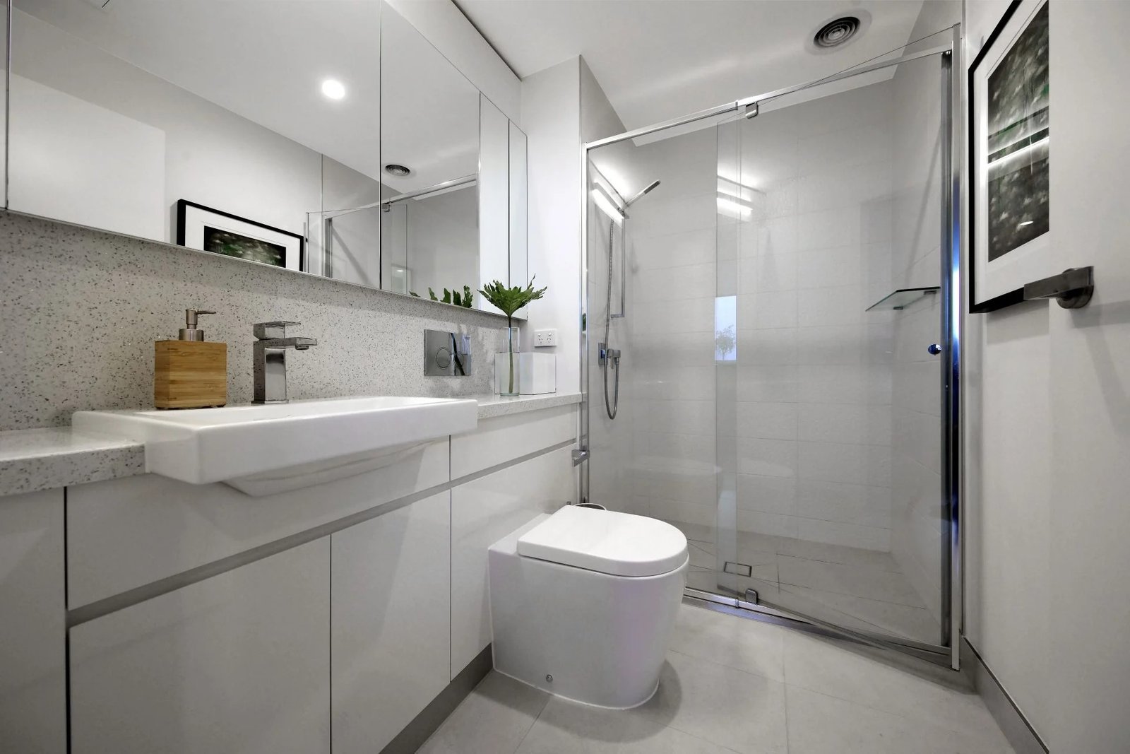 Real Estate and Property in 331/70 Batesford Road, Chadstone, VIC