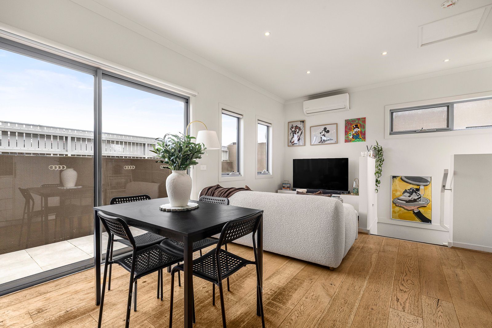 Gallery: 3/31A Graham Road