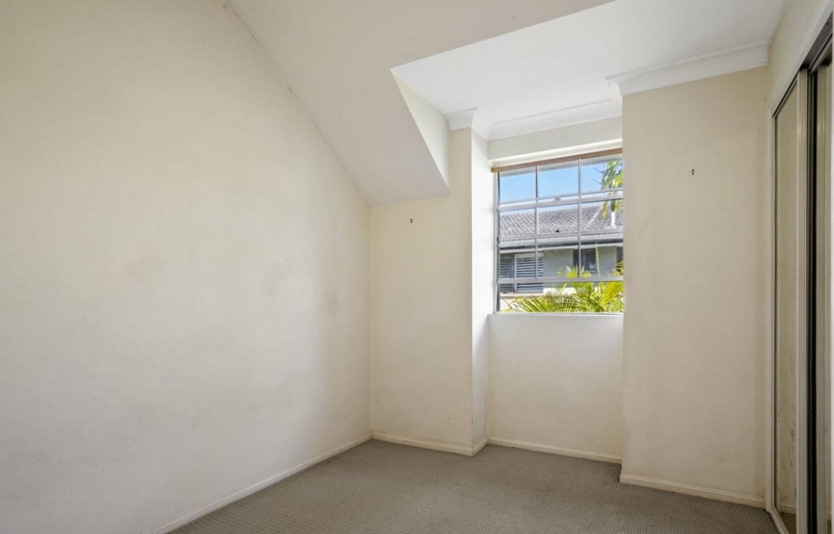 3/32 Burleigh Street BURLEIGH HEADS 9