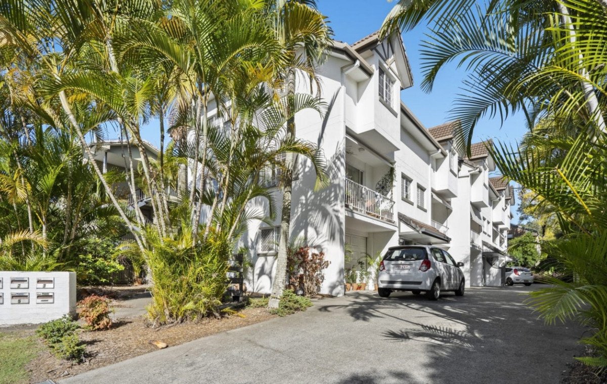 3/32 Burleigh Street BURLEIGH HEADS 11