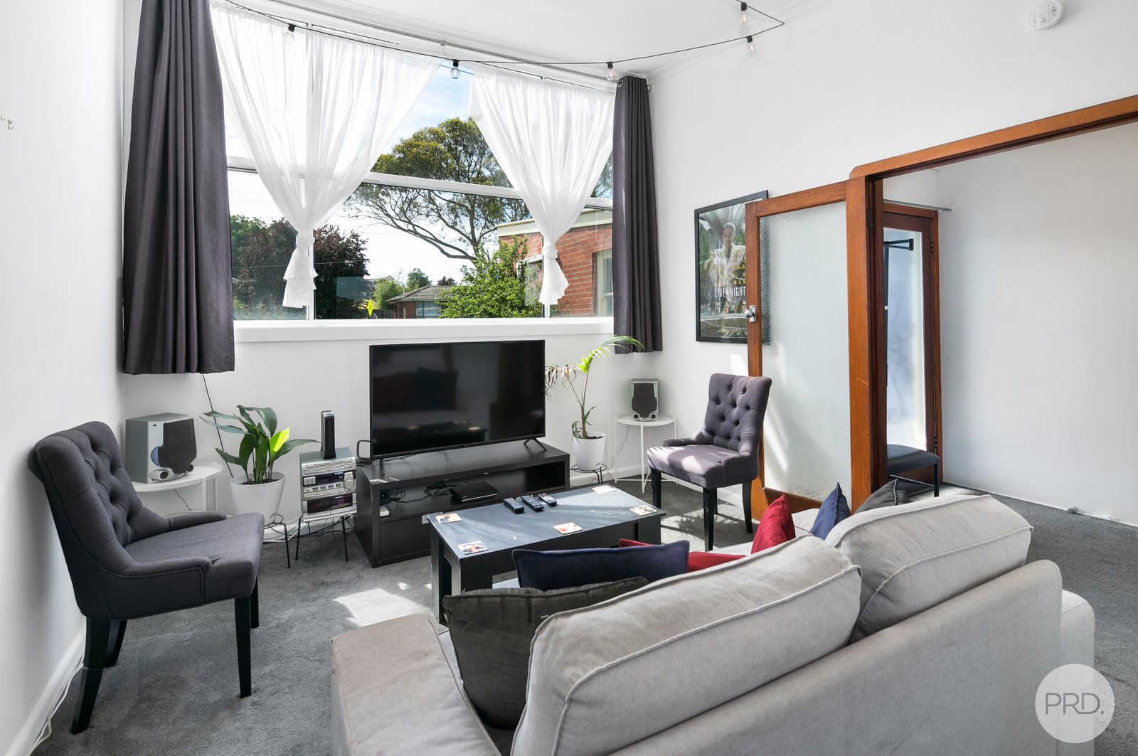 332 Joseph Street CANADIAN 3