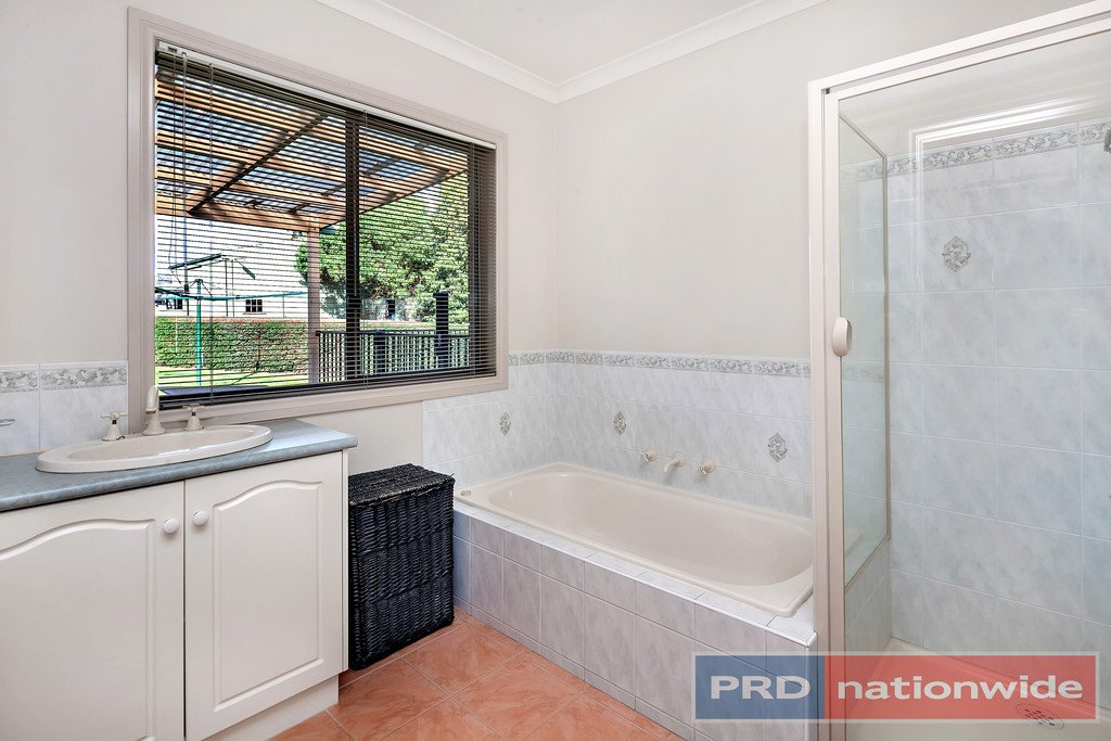332 Kingston Road KINGSTON 10
