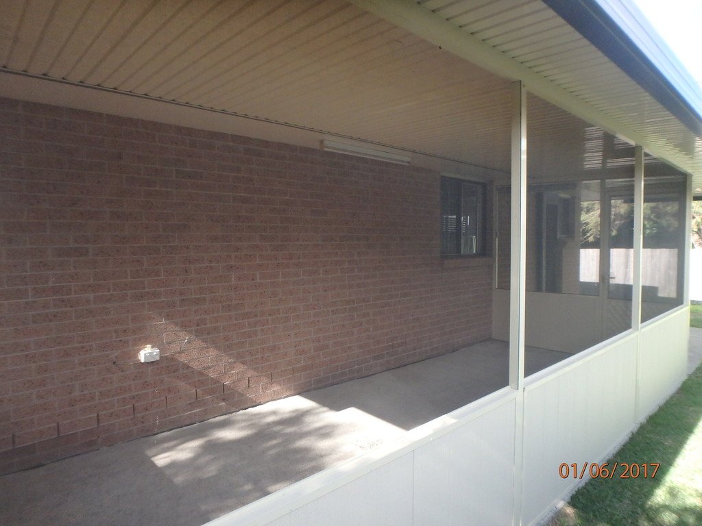 3/32 Lake Street LAURIETON 5