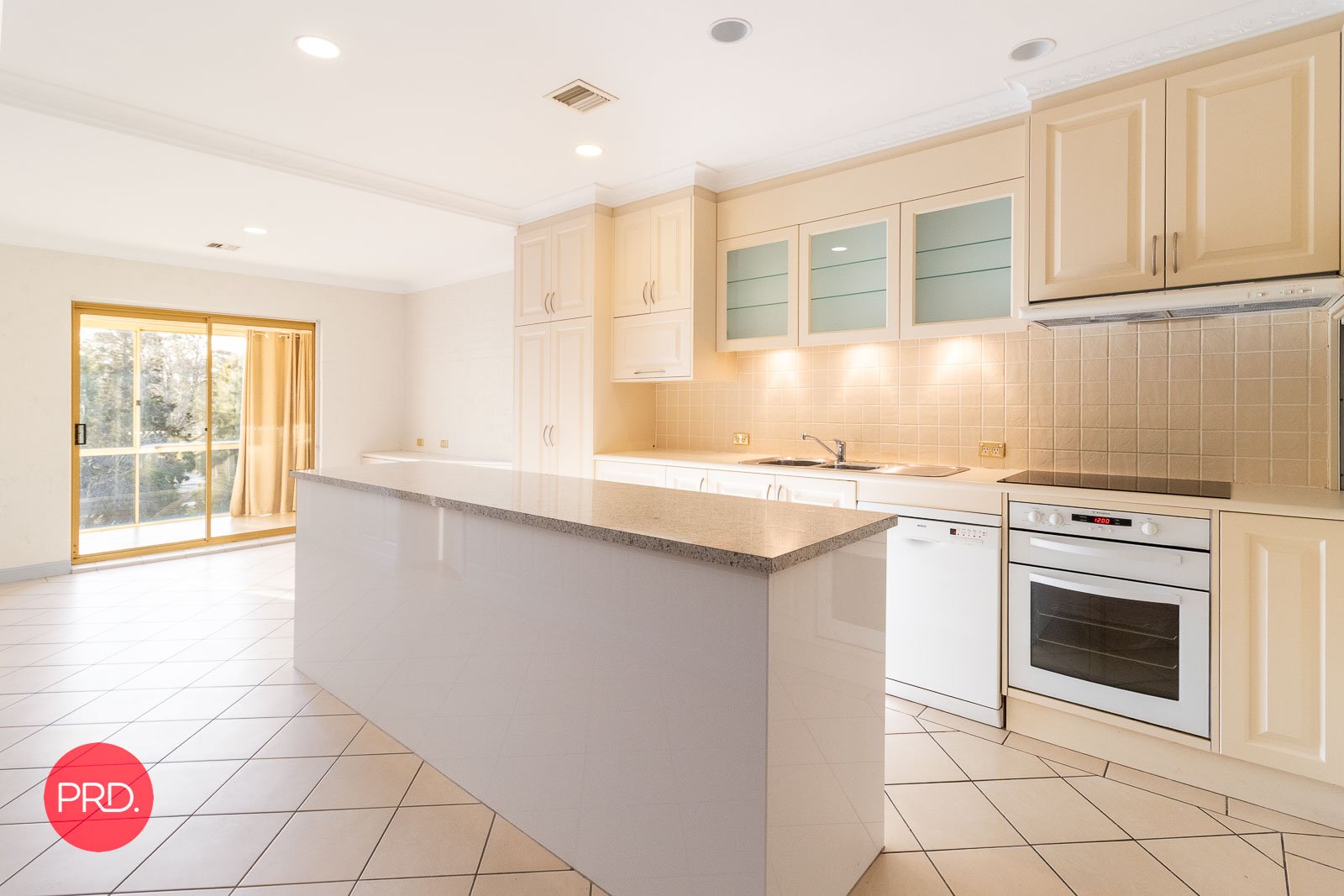 3/32 Macquoid Street QUEANBEYAN EAST 5