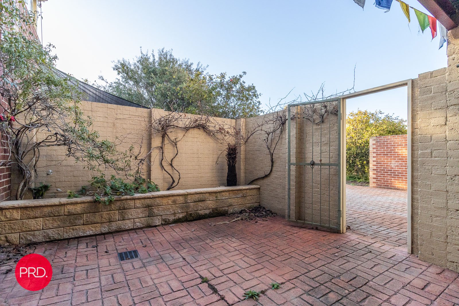 3/32 Macquoid Street QUEANBEYAN EAST 18