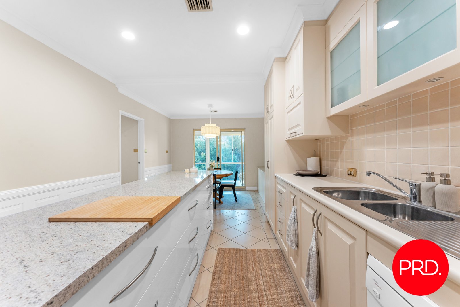 3/32 Macquoid Street QUEANBEYAN EAST 6
