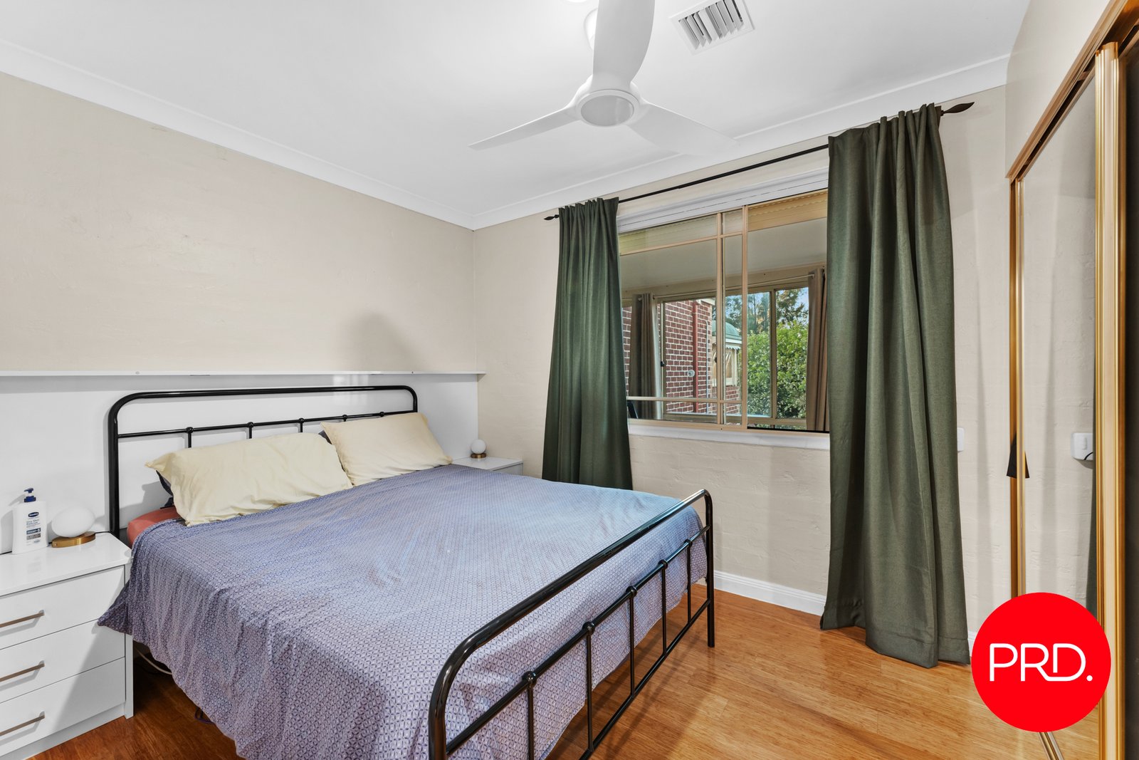 3/32 Macquoid Street QUEANBEYAN EAST 11