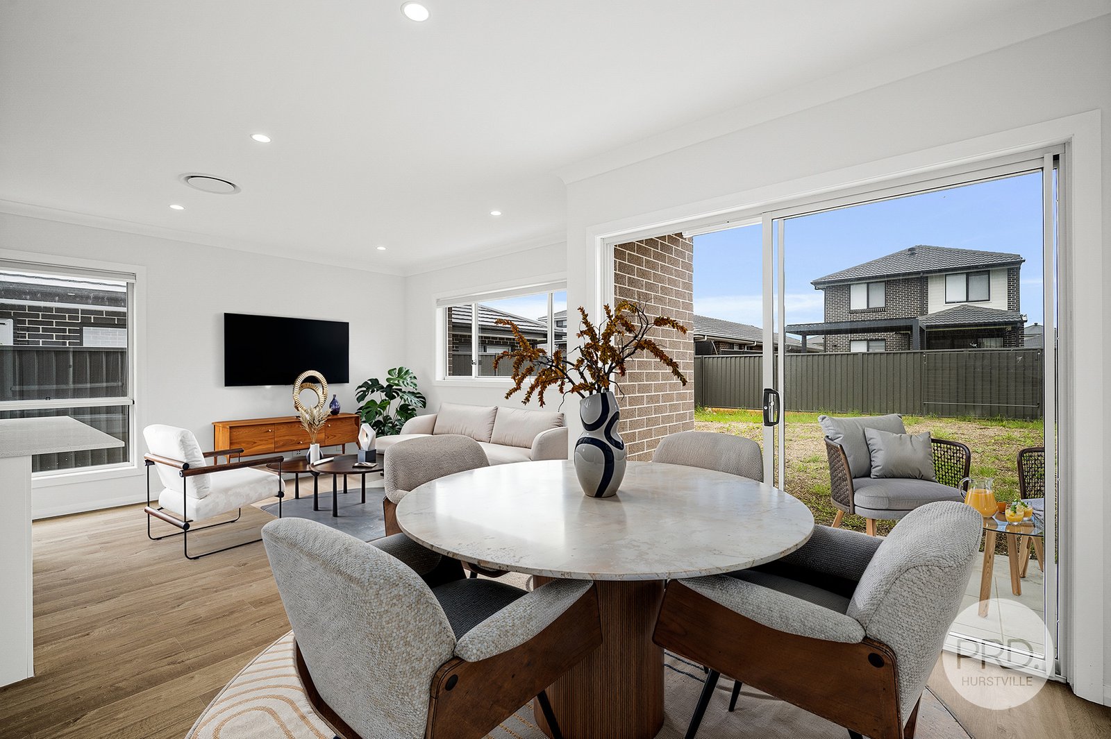 332 Ninth Avenue AUSTRAL 1