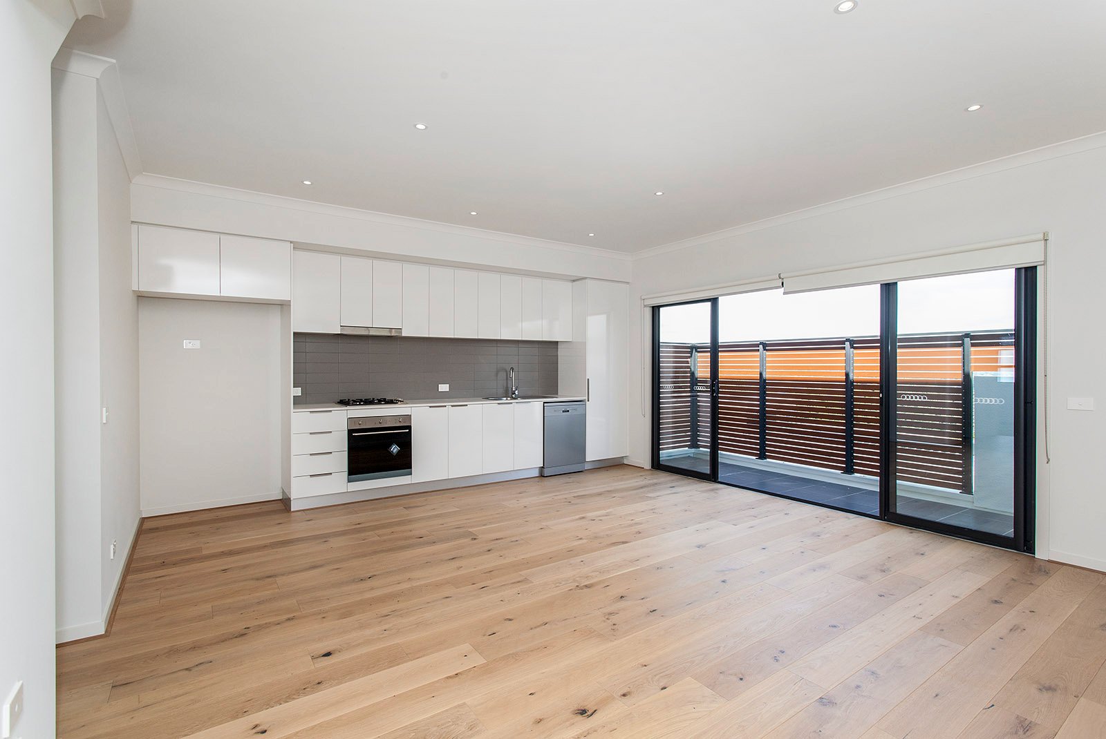 Real Estate and Property in 3/32 Rathmullen Quadrant, Doncaster, VIC