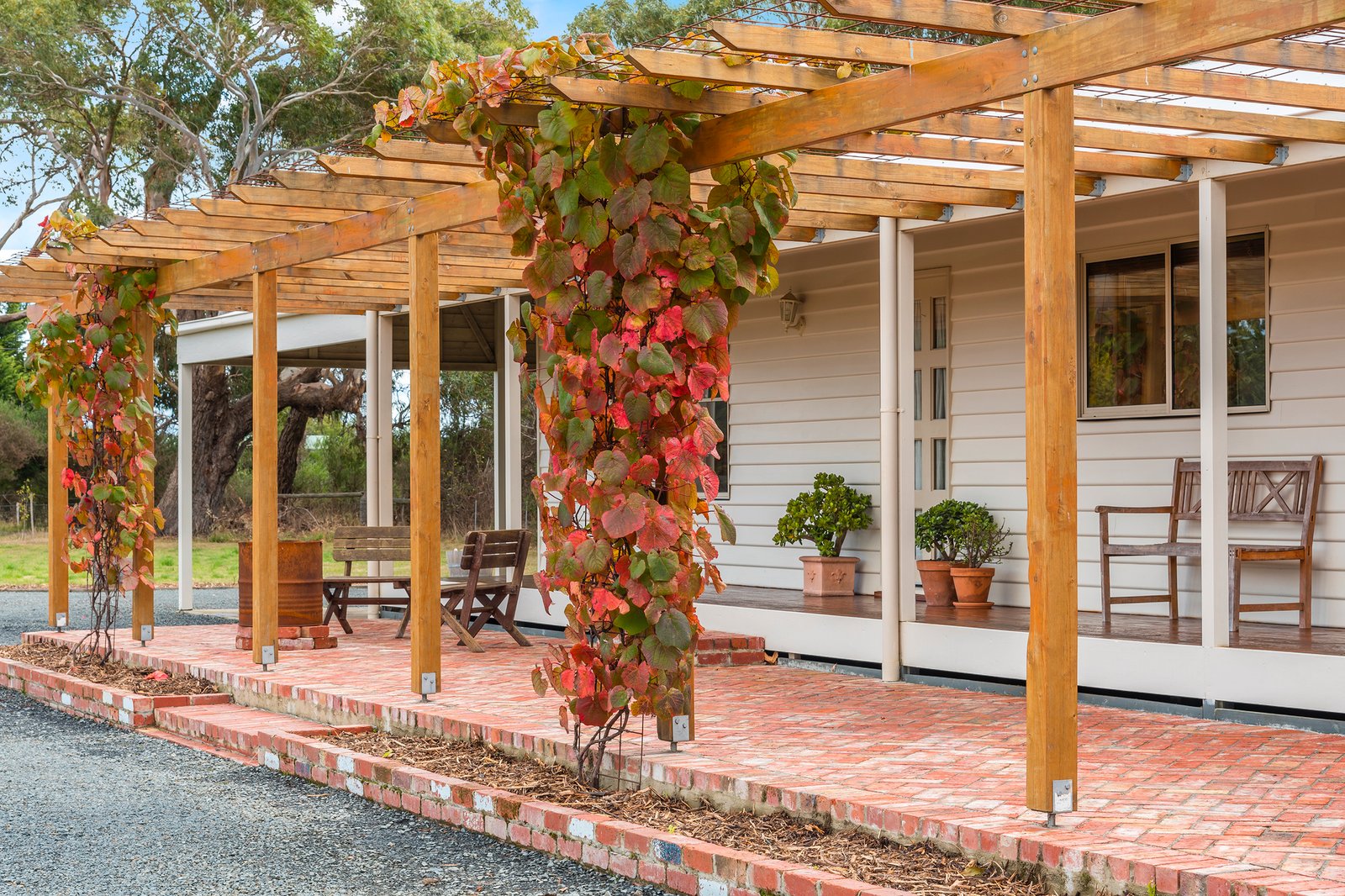 Real Estate and Property in 332 Redesdale Road, Kyneton, VIC