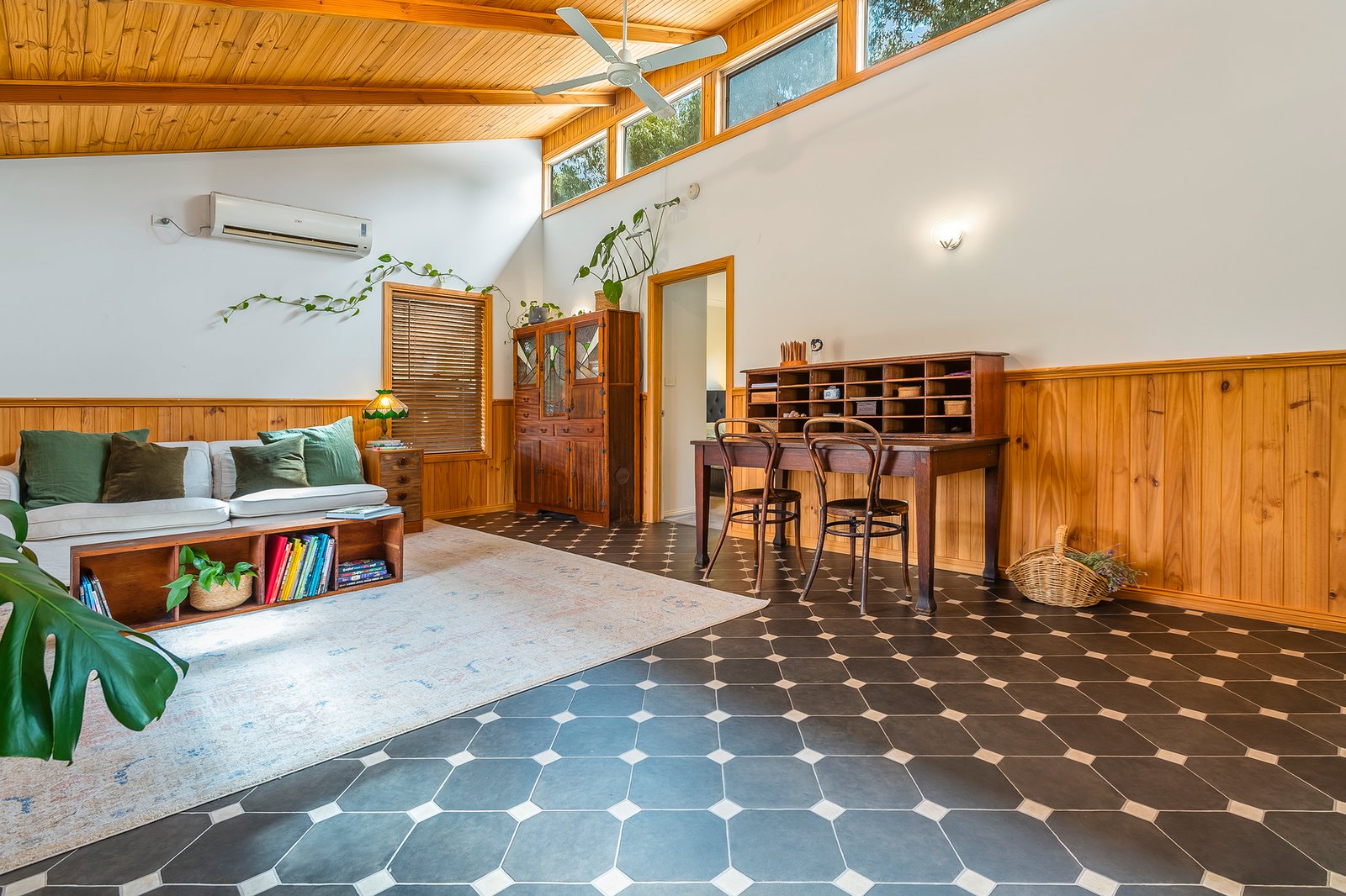 Real Estate and Property in 332 Redesdale Road, Kyneton, VIC