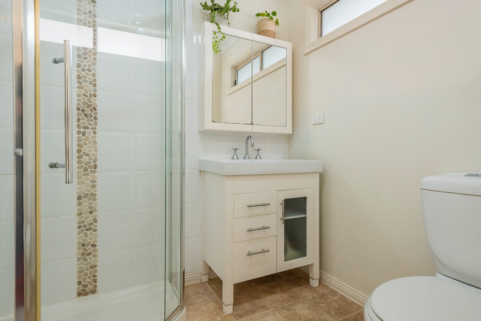 Real Estate and Property in 332 Redesdale Road, Kyneton, VIC