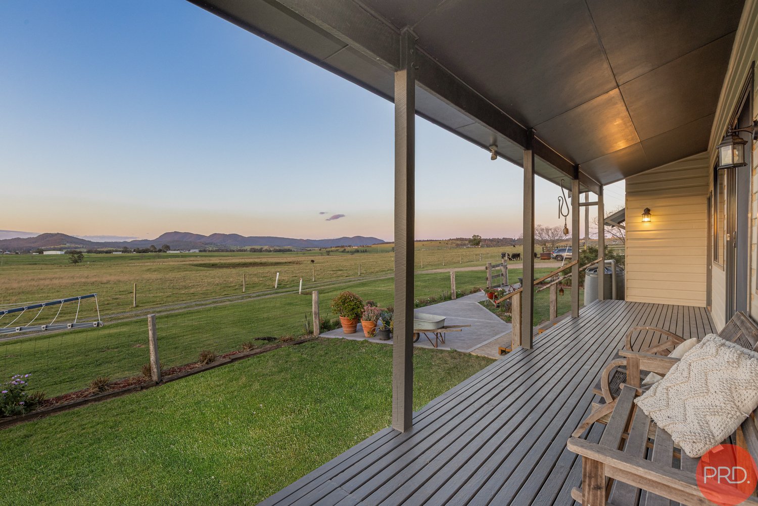 332 Standen Drive LOWER BELFORD 4