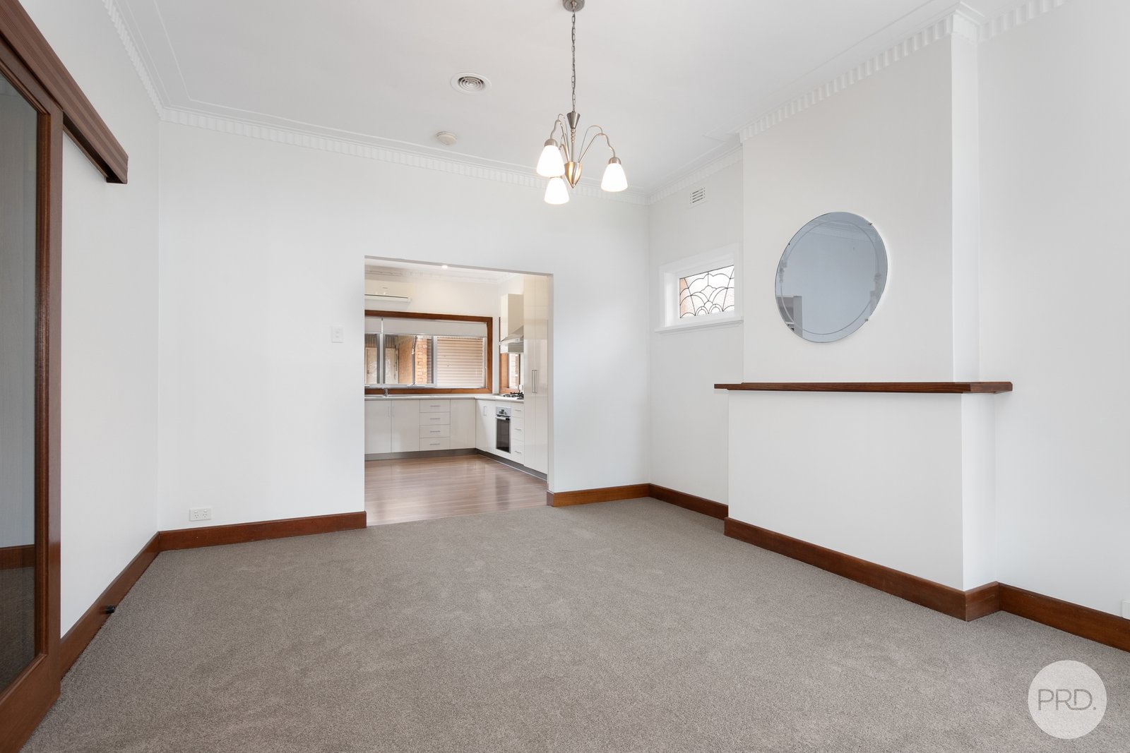 332 Wendouree Parade LAKE WENDOUREE 4