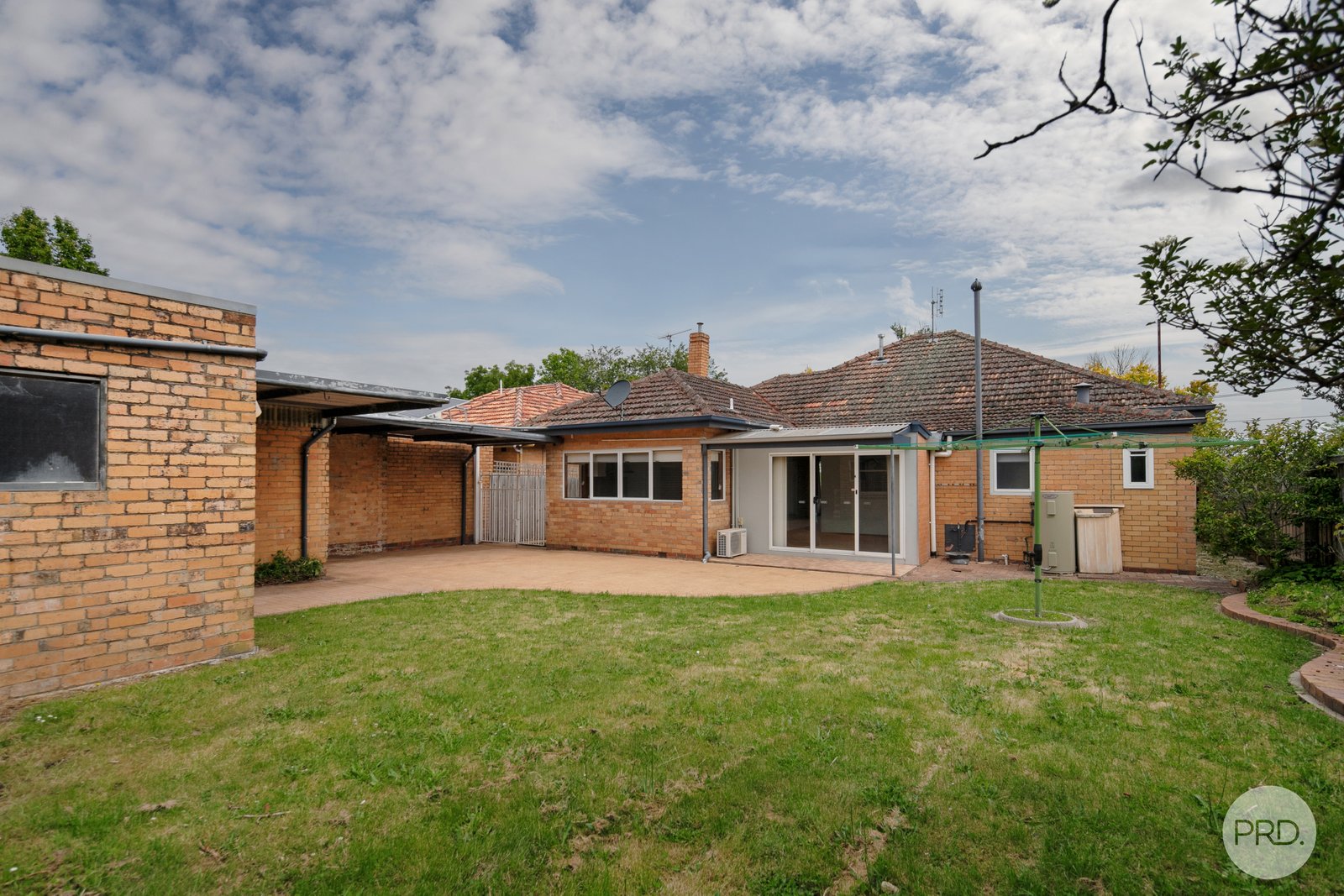 332 Wendouree Parade LAKE WENDOUREE 13