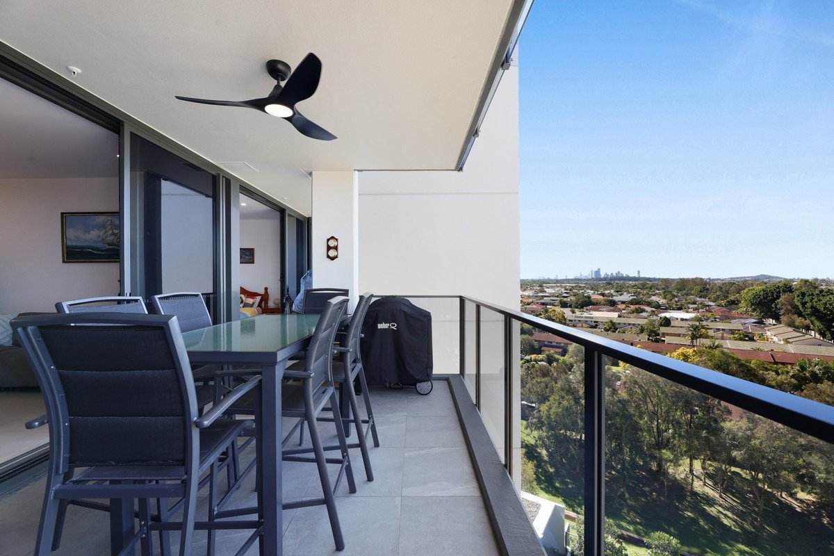 33/20 Executive Drive Burleigh Waters 14