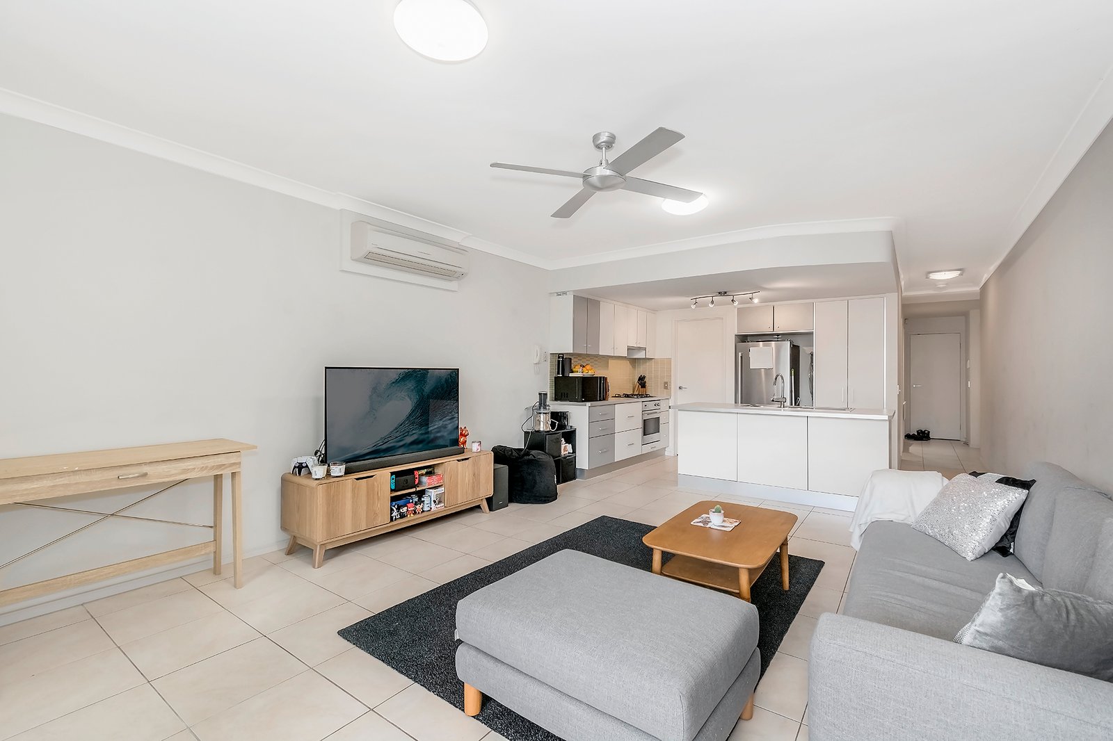 3/3208 Central Place CARRARA 9