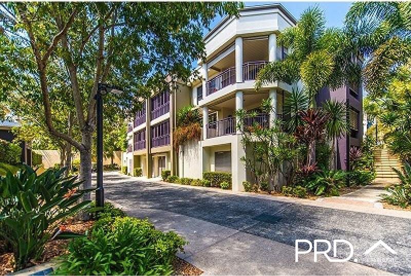 3/3208 Central Place CARRARA 1