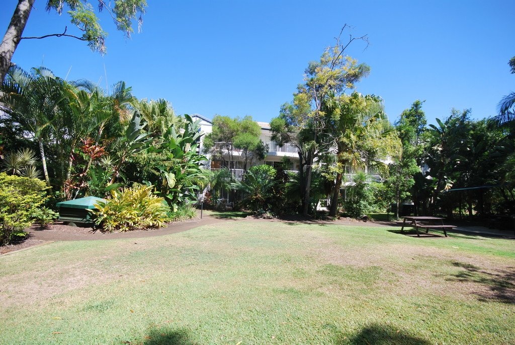 332/15 Burleigh Street BURLEIGH HEADS 2