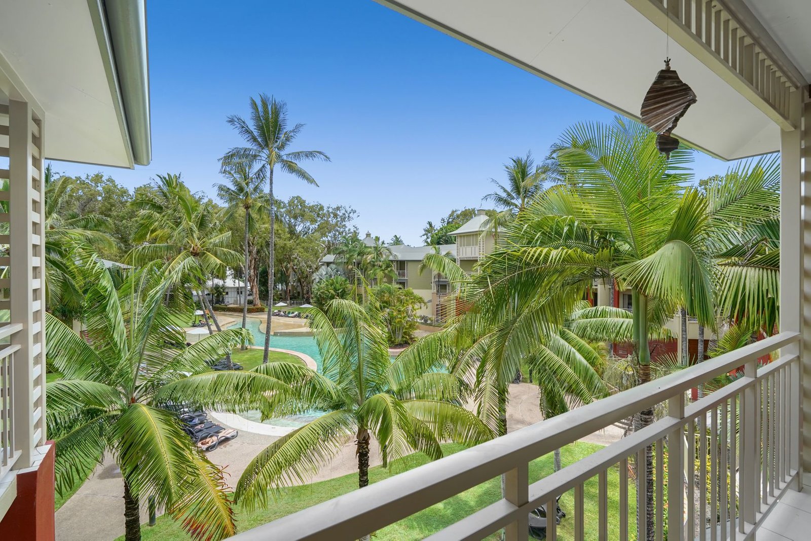 332/4963 Williams Esplanade, PALM COVE QLD 4879