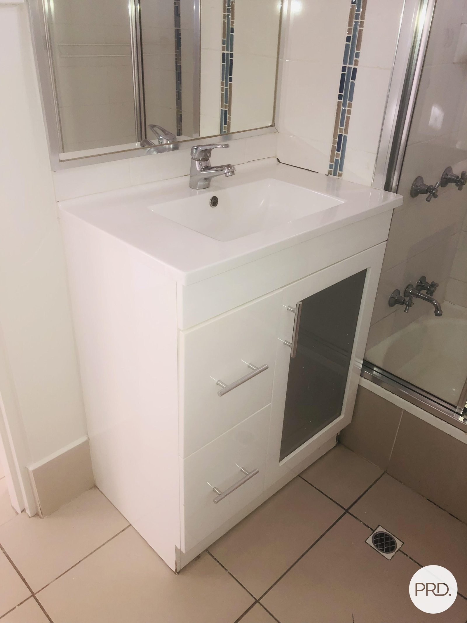 3/327 Zillmere Road ZILLMERE 9