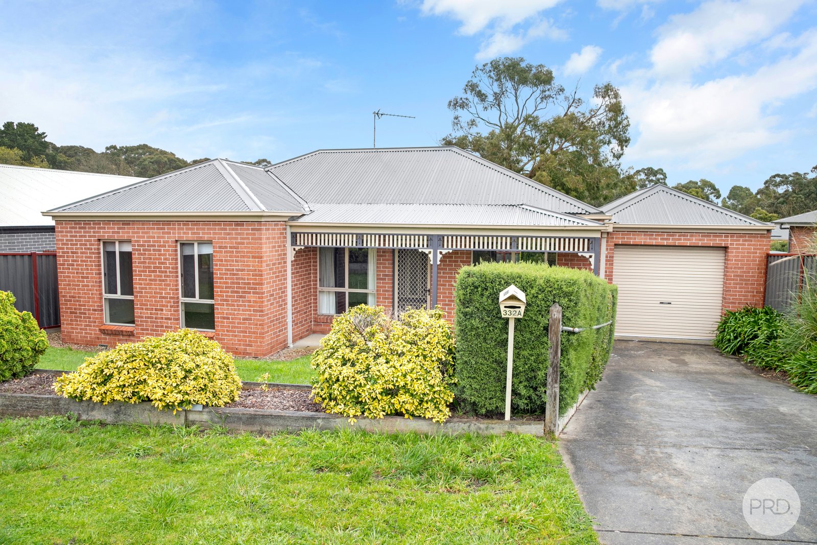 332A Clayton Street CANADIAN 1