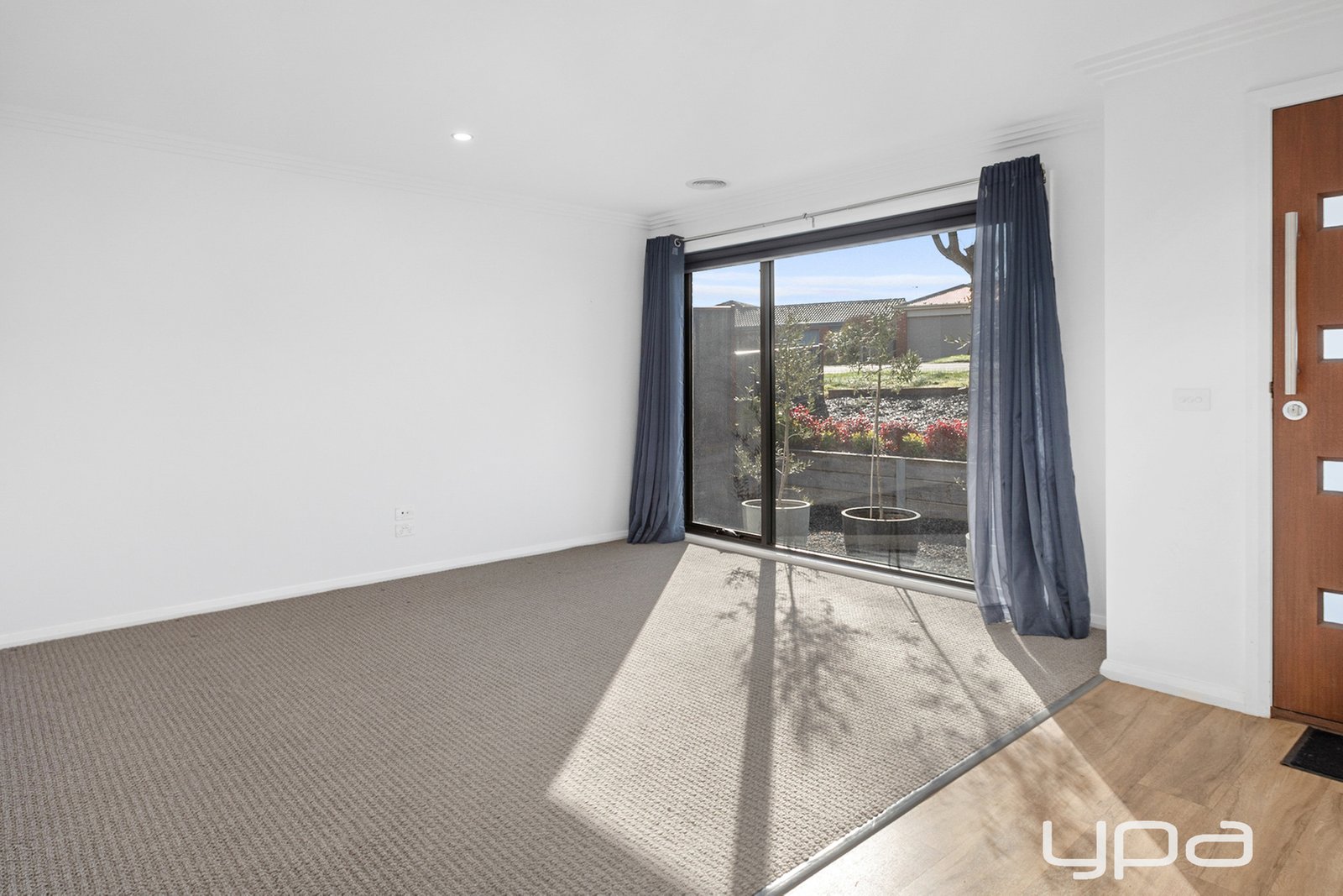 Gallery: 332B Clayton Street