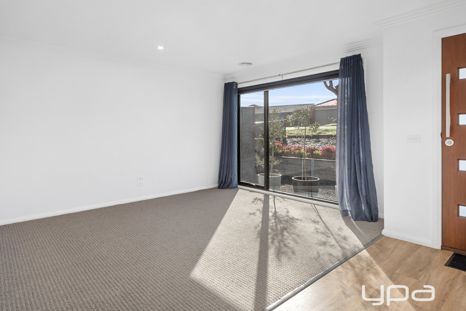 Gallery: 332B Clayton Street
