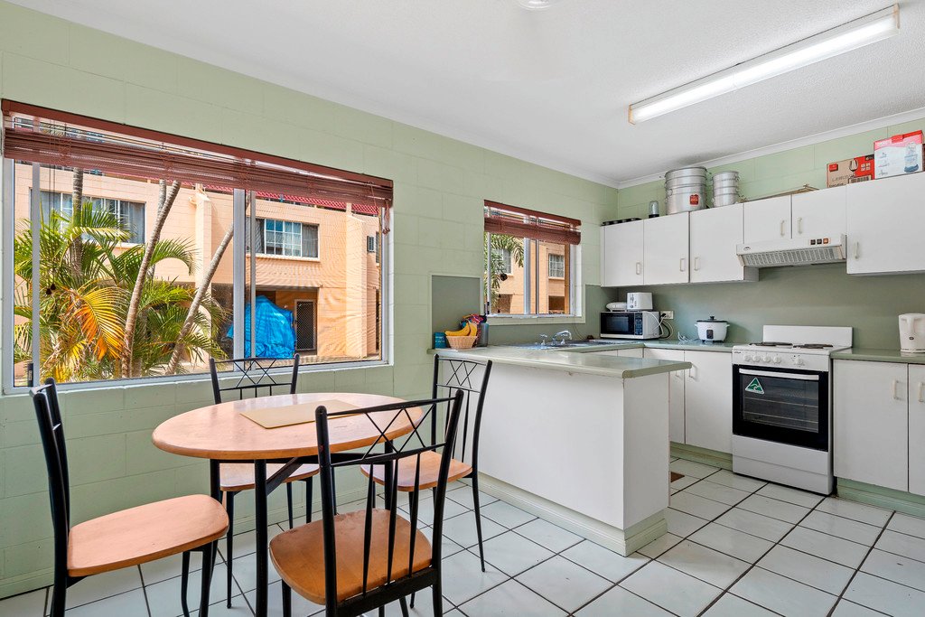 33/3 Eshelby Drive CANNONVALE 2