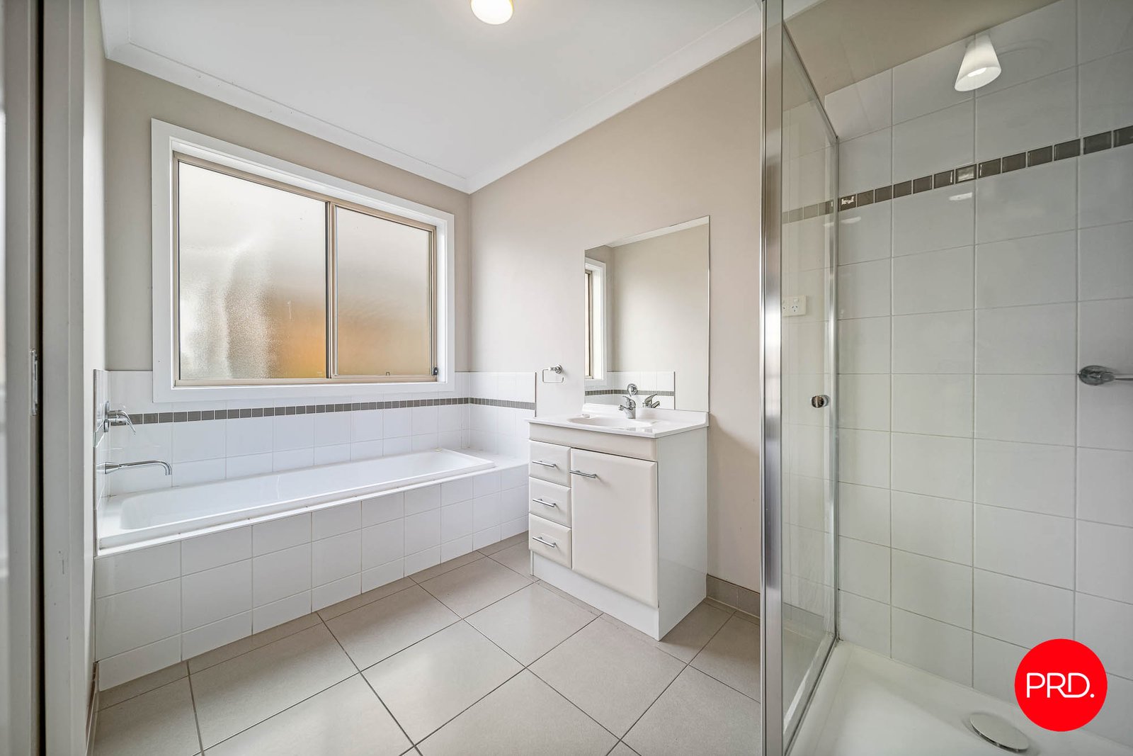 3/33 Kennewell Street WHITE HILLS 9