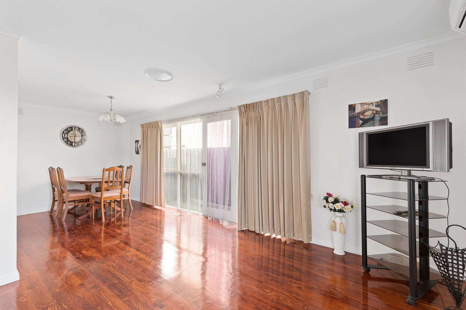 Gallery: 333 Mckinnon Road