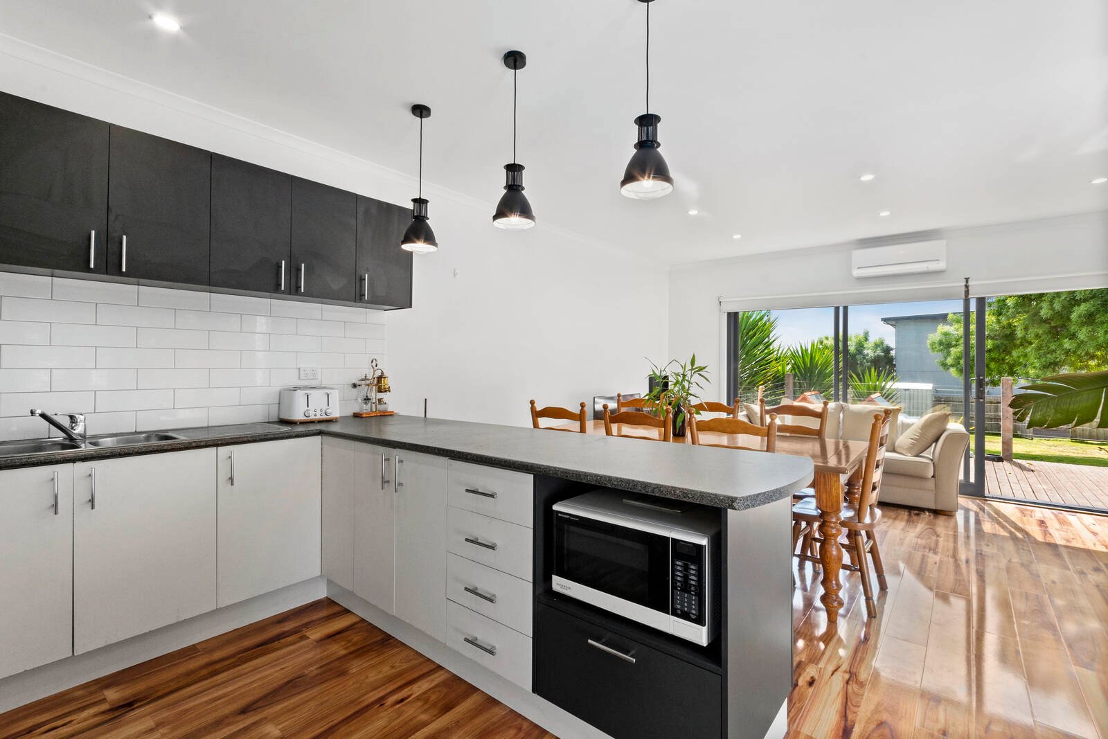 Gallery: 333 Ryrie Street