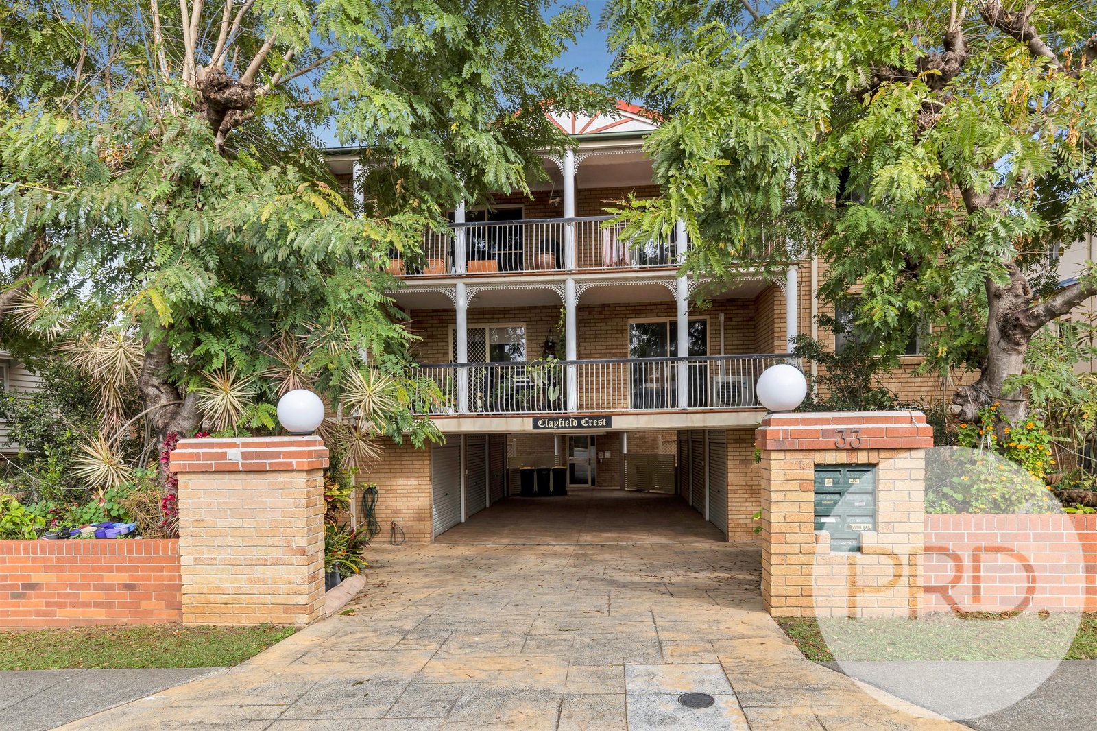 3/33 Wagner Road CLAYFIELD 1