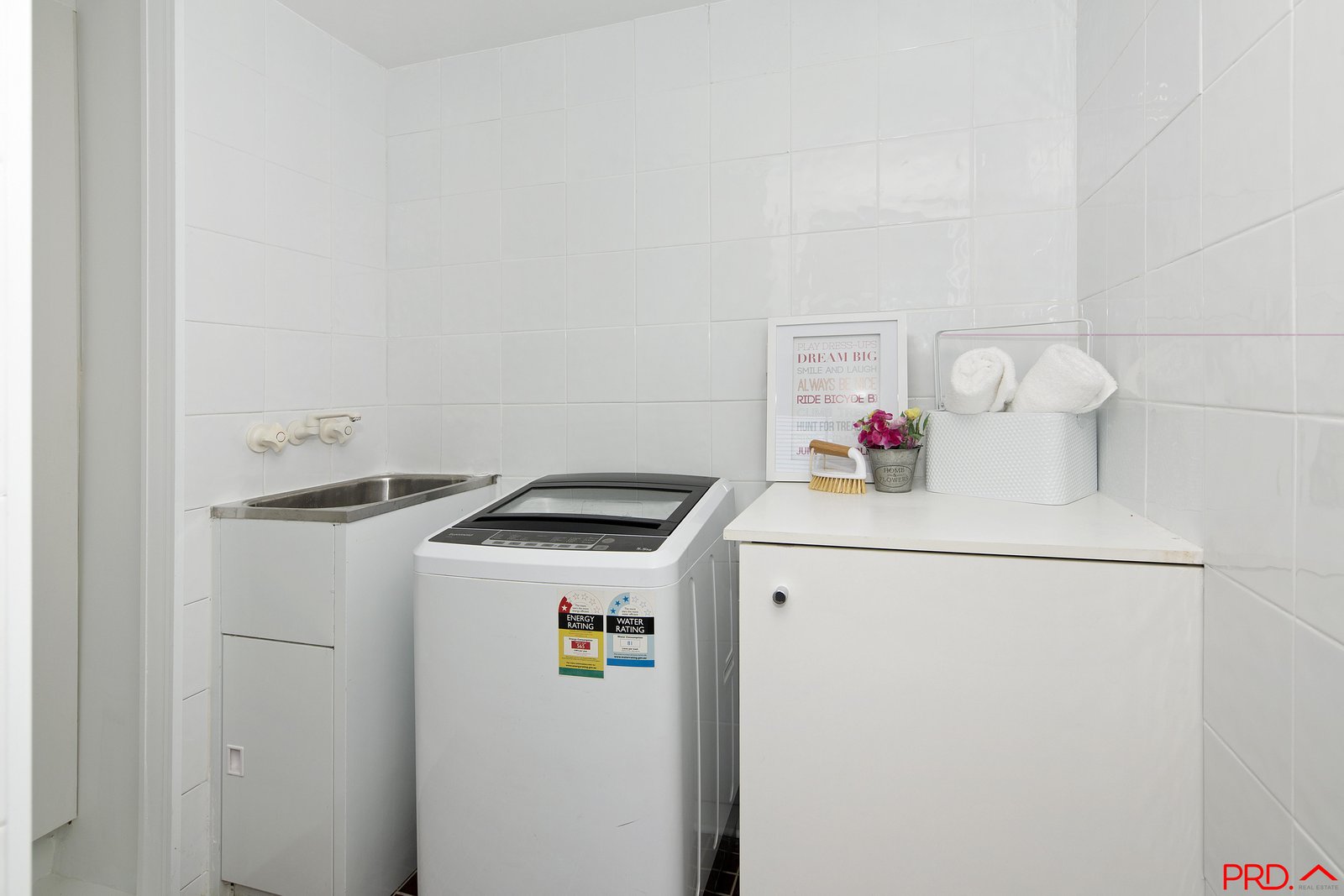 33/316-318 Marine Parade LABRADOR 9