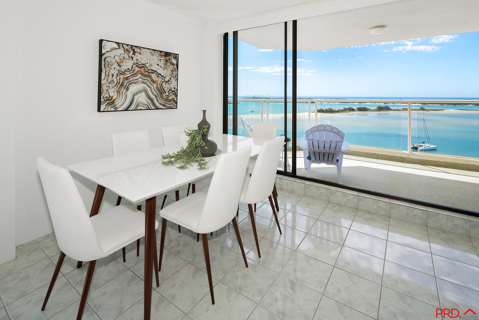 33/316-318 Marine Parade LABRADOR 2