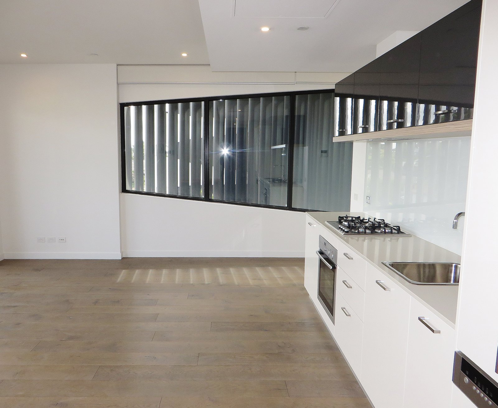 Gallery: 333/222 Bay Road