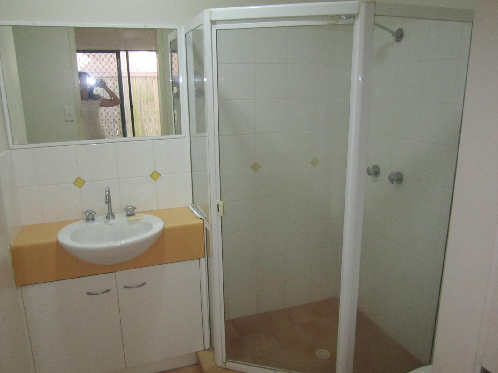 3/333 Zillmere Road ZILLMERE 5