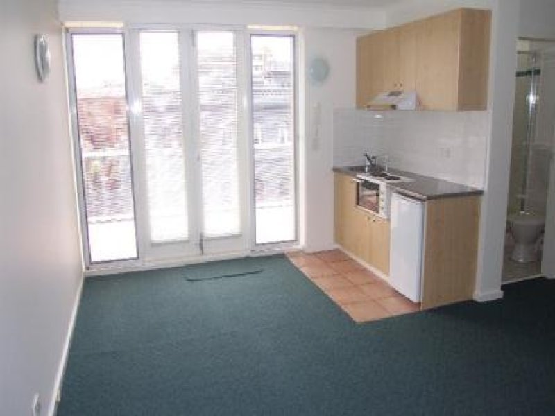 Gallery: 33/340 Beaconsfield Parade