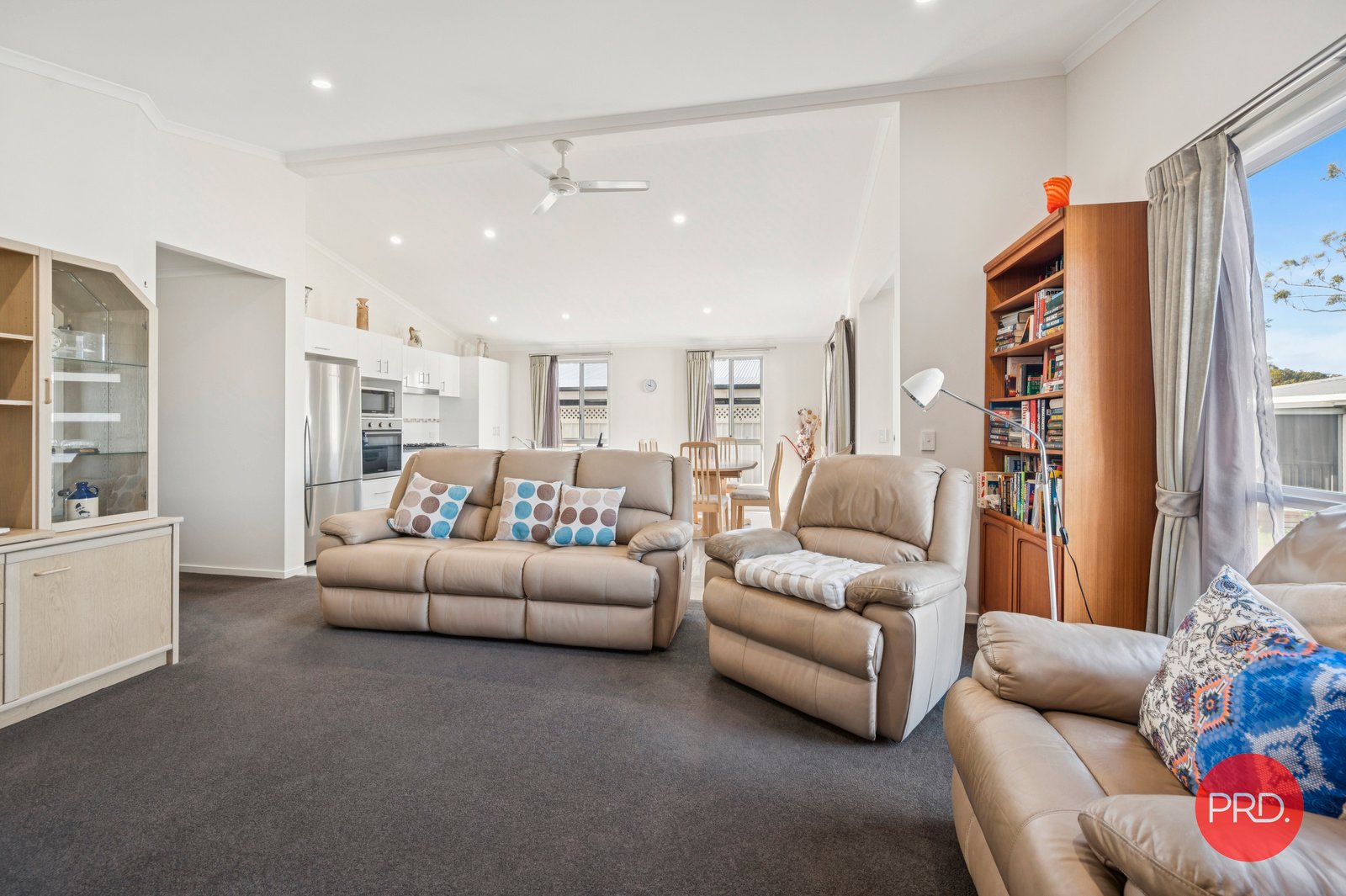 33/369 Pine Creek Way BONVILLE 8