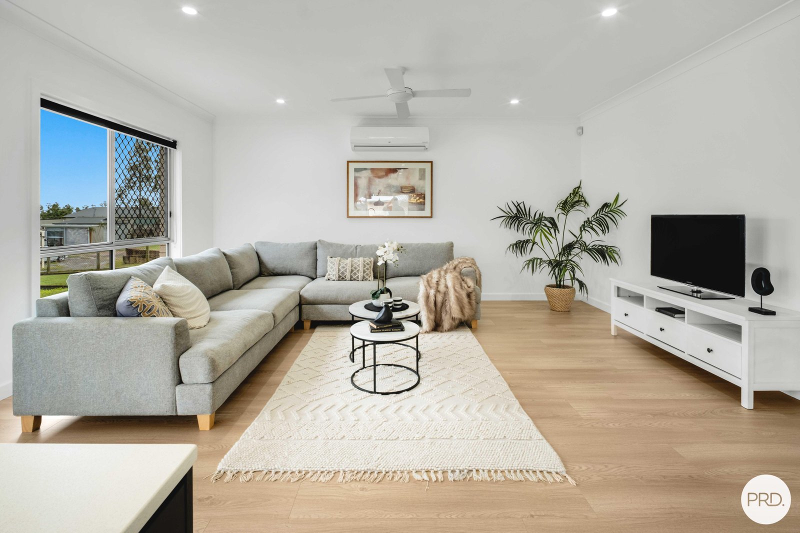334-338 Peppertree Drive JIMBOOMBA 2