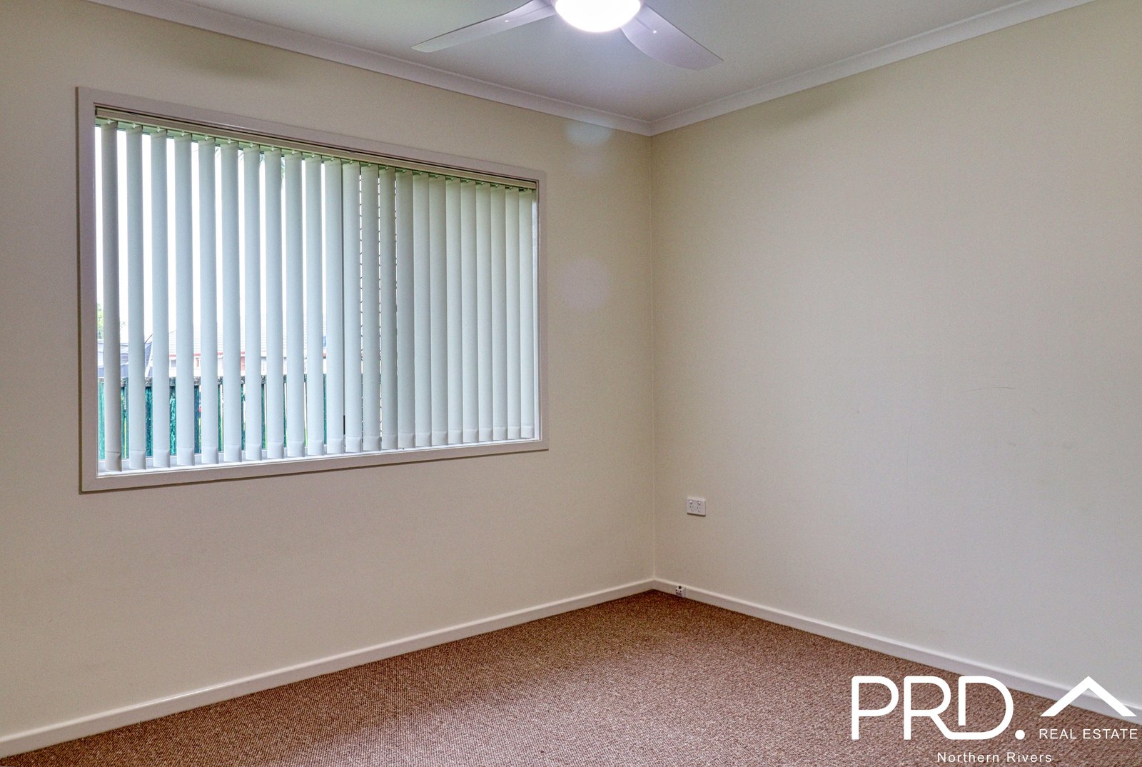 3/34 Cope Street CASINO 9