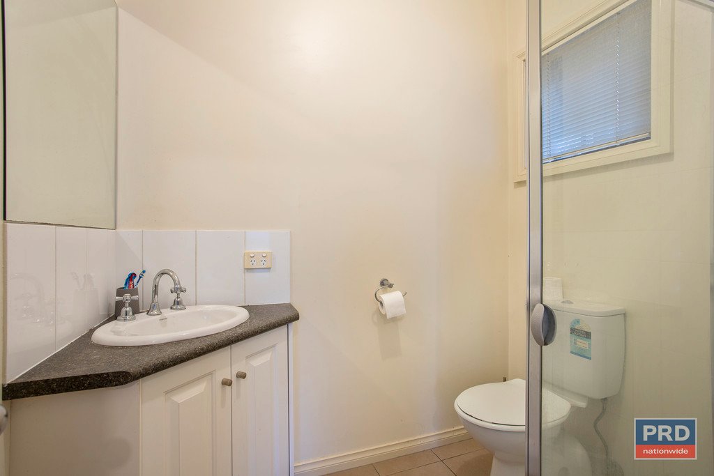 3/34 Greenwood Drive KENNINGTON 8