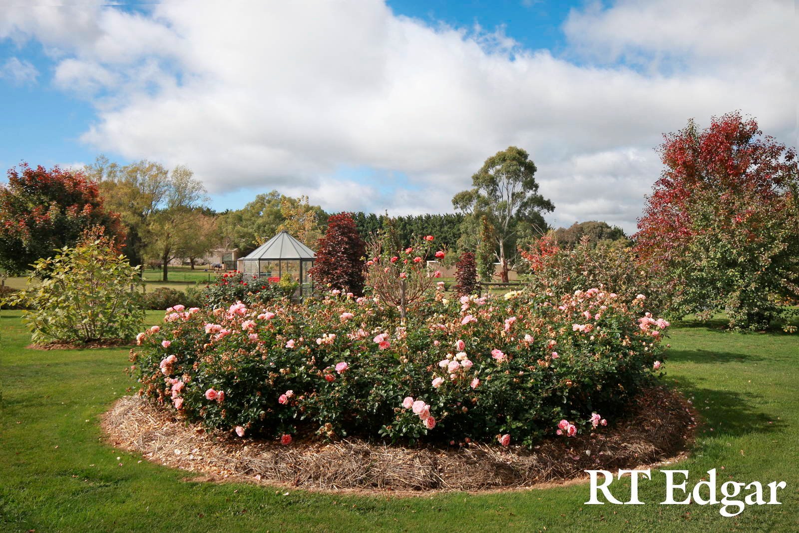 Real Estate and Property in 334 Knox Road, Romsey, VIC