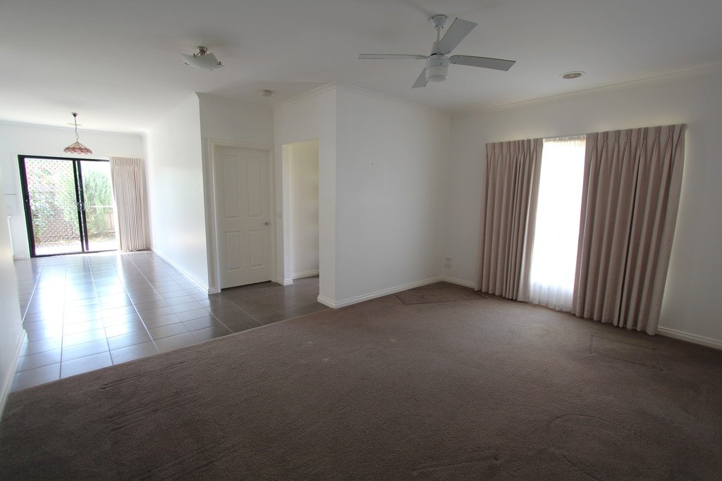 3/34 Menhennet Drive DELACOMBE 3