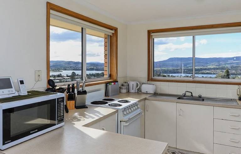 3/34 Seddon Street AUSTINS FERRY 7