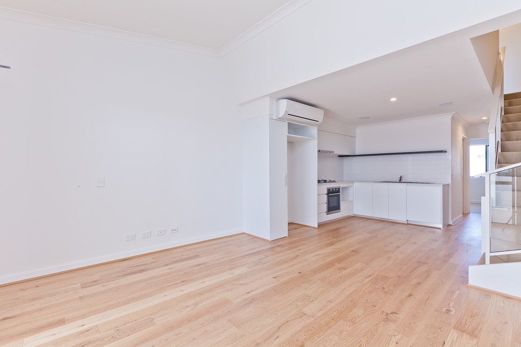 33/412 Ranford Road CANNING VALE 11