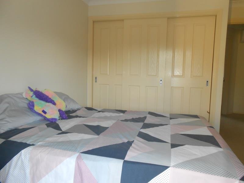 3/345 Armidale Road TAMWORTH 5