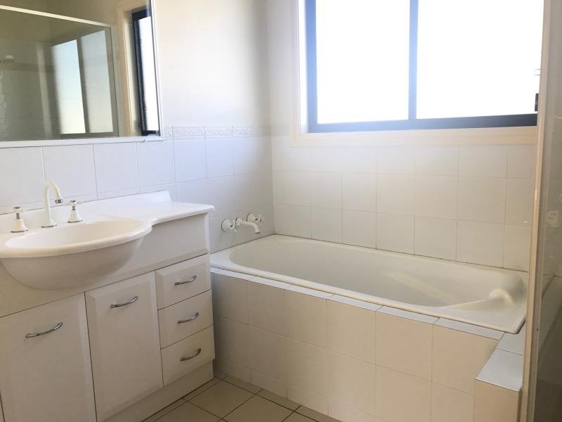 3/345 Armidale Road TAMWORTH 6