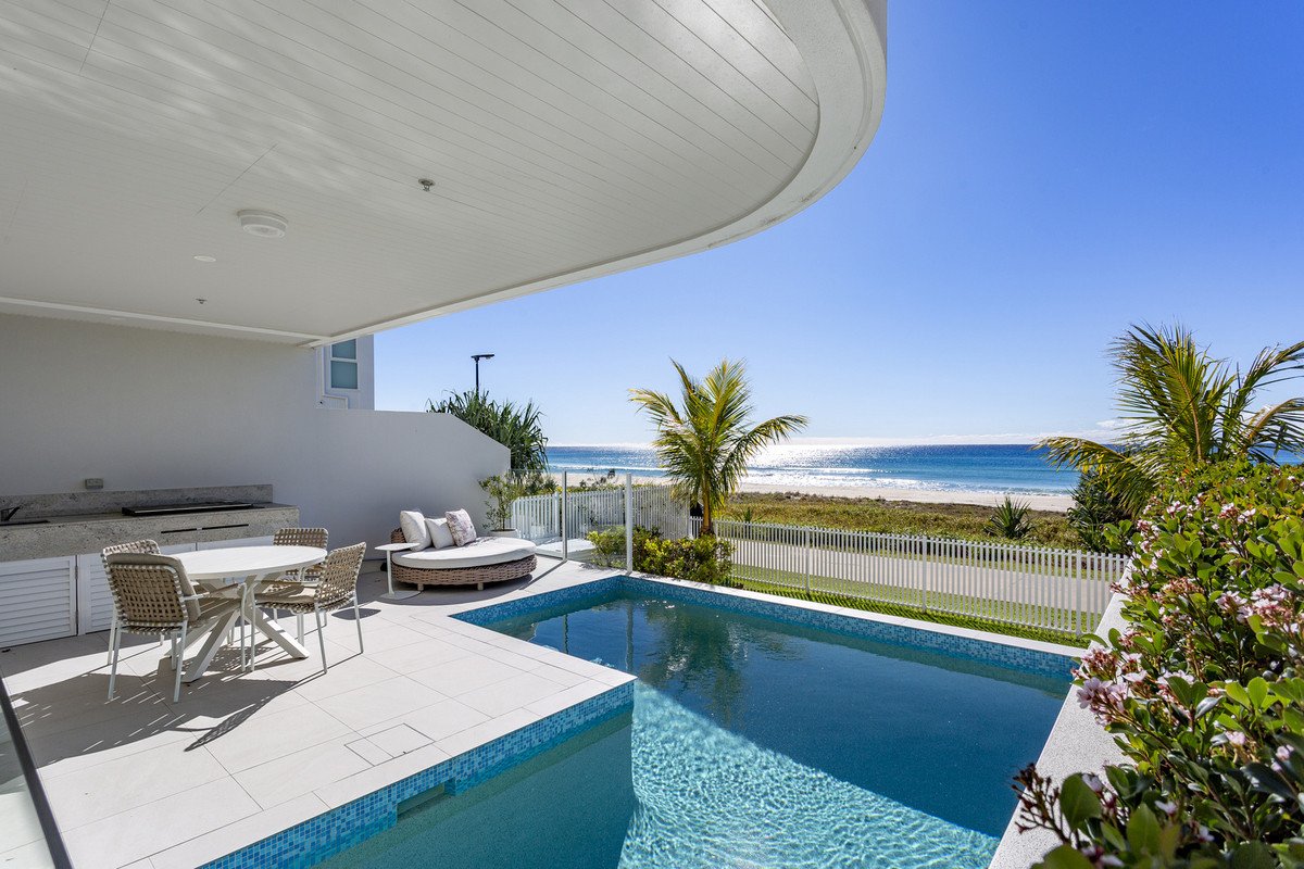 3/345 Golden Four Drive Tugun 2